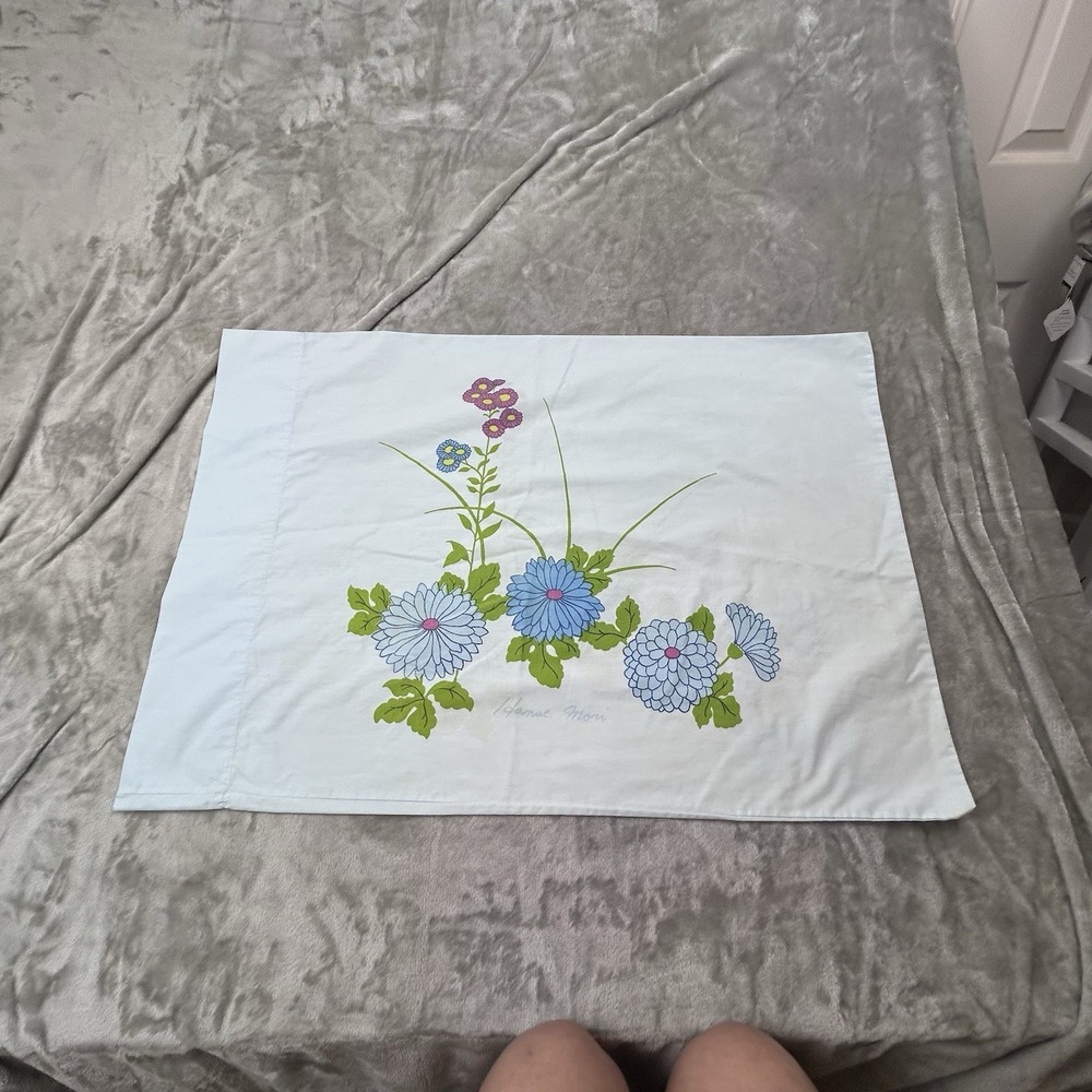 Vintage Hanae Mori Floral Pillowcase light blue puple flower
